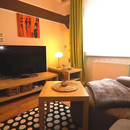 Luxurious With Parking Daire Proseken