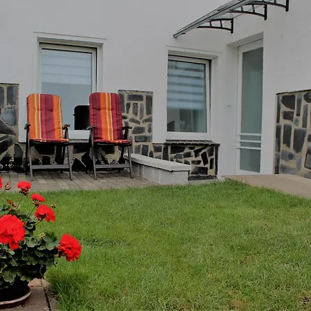 Sommerglueck In 아파트 Proseken