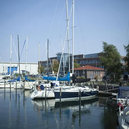 Sommerglueck In 아파트 Proseken